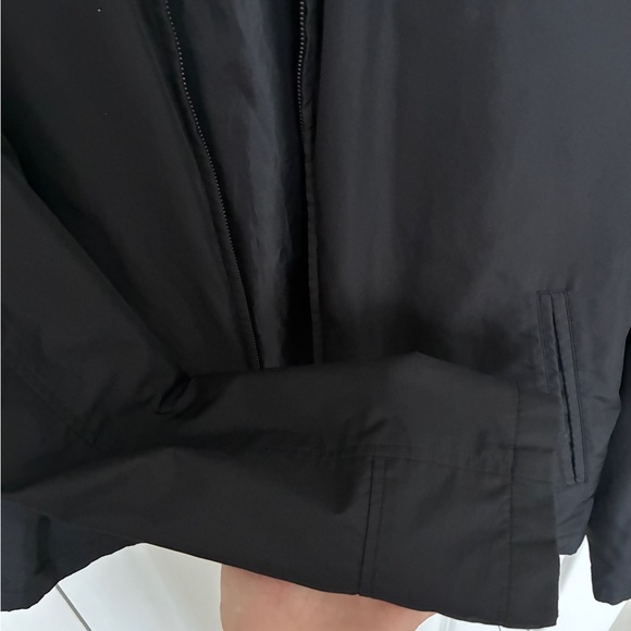 Kenneth Cole Men's Black Lightweight Jacket - Picture 7 of 8